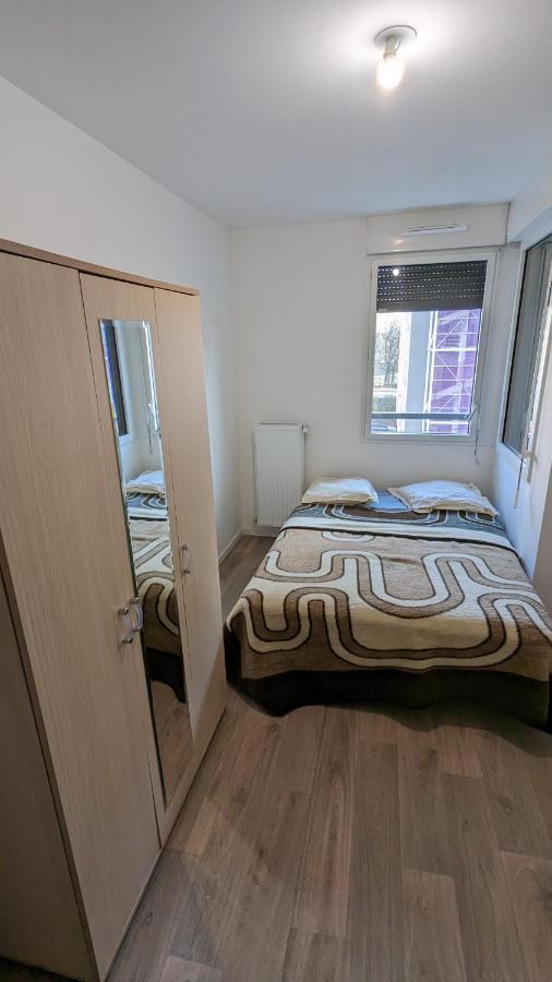 Chambre Dans Appartement Pres Du Roazhon Park Rennes Esterno foto