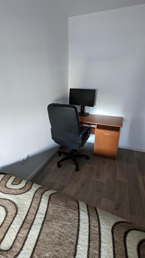 Chambre Dans Appartement Pres Du Roazhon Park Rennes Esterno foto